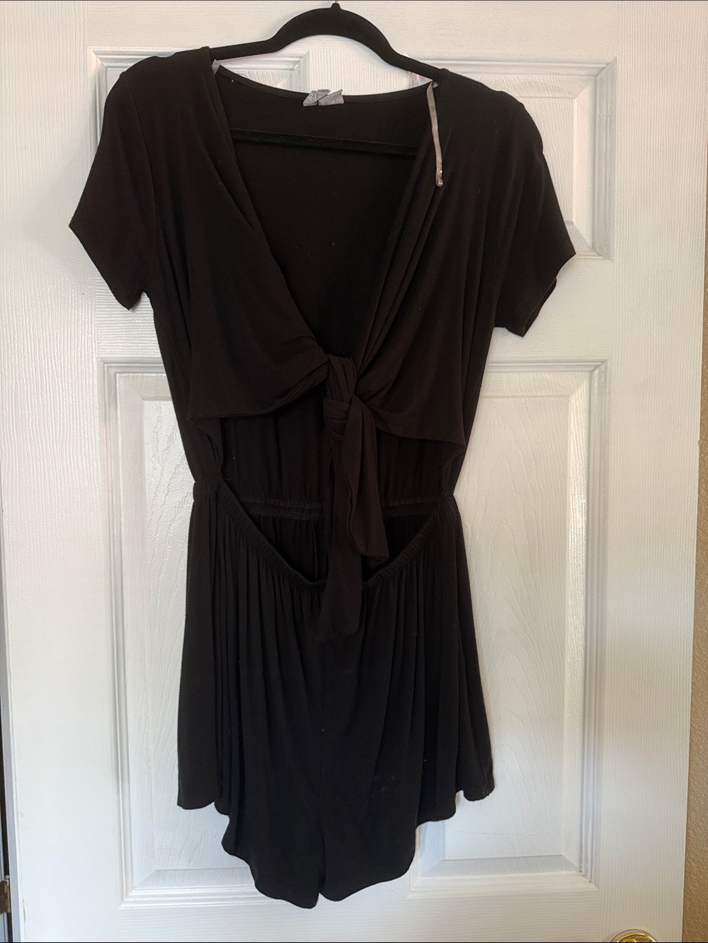 NWOT-Tilly's Black Short Sleeve Tie-Front Romper